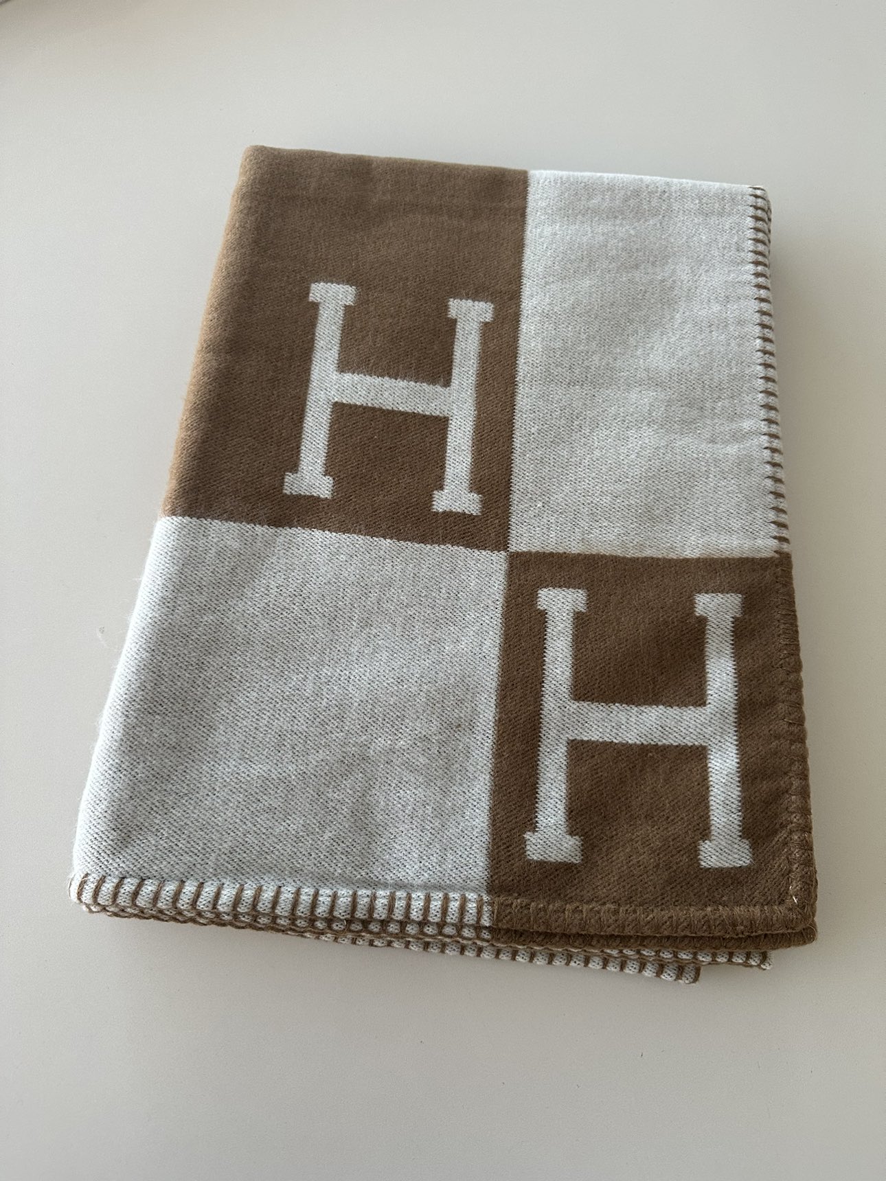 Hermes Blanket & Pillow Set - photo 2