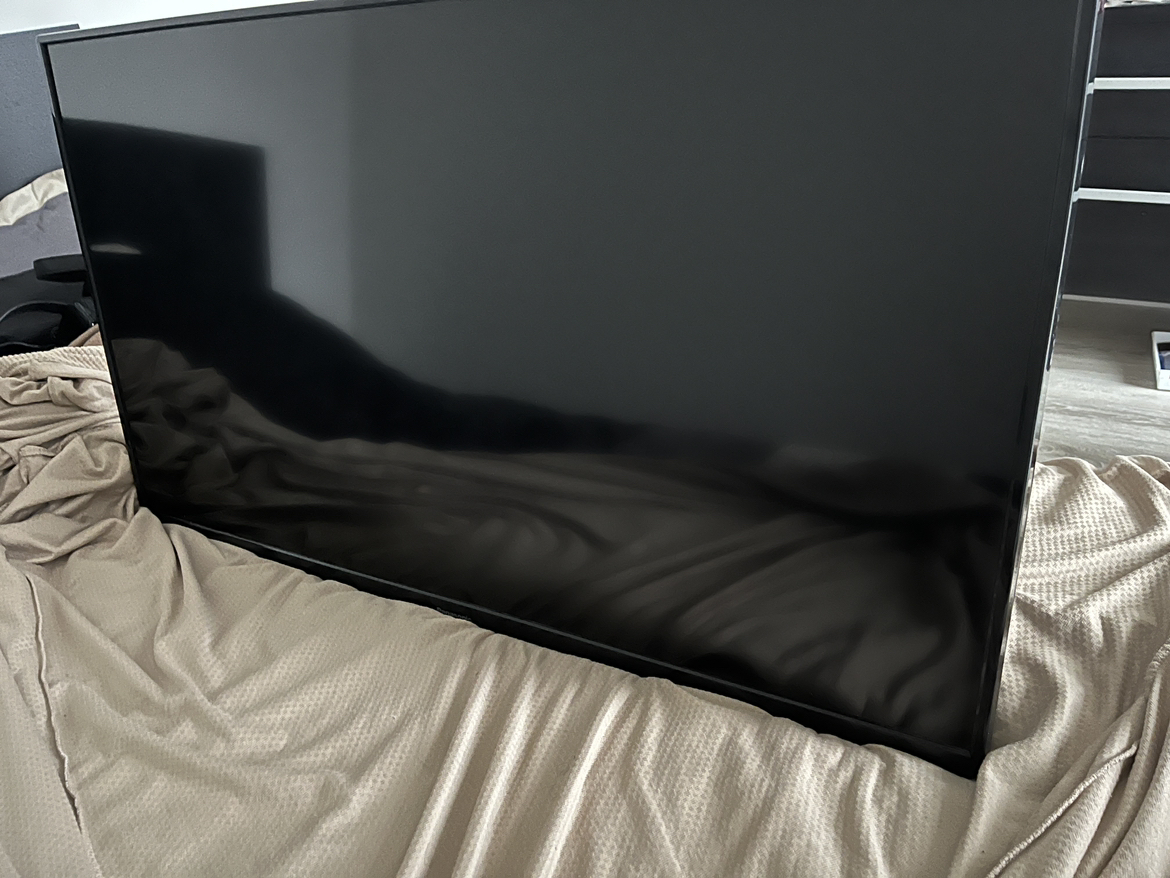 Panasonic LED Tv with stand -TC 40AS560 🧡 - photo 2