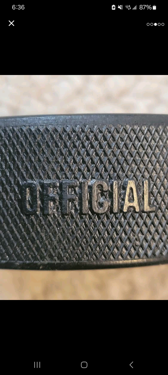 San Jose Sharks NHL official Early 1990s Hockey puck image indicator(3)