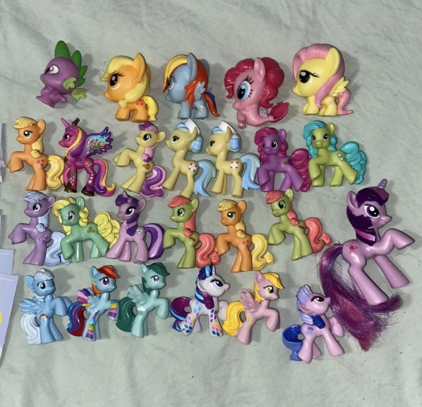 Lot of 25 My Little Pony Toys thumbnail