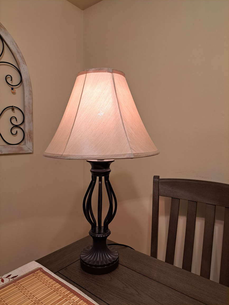 2 Table Lamps - photo 2