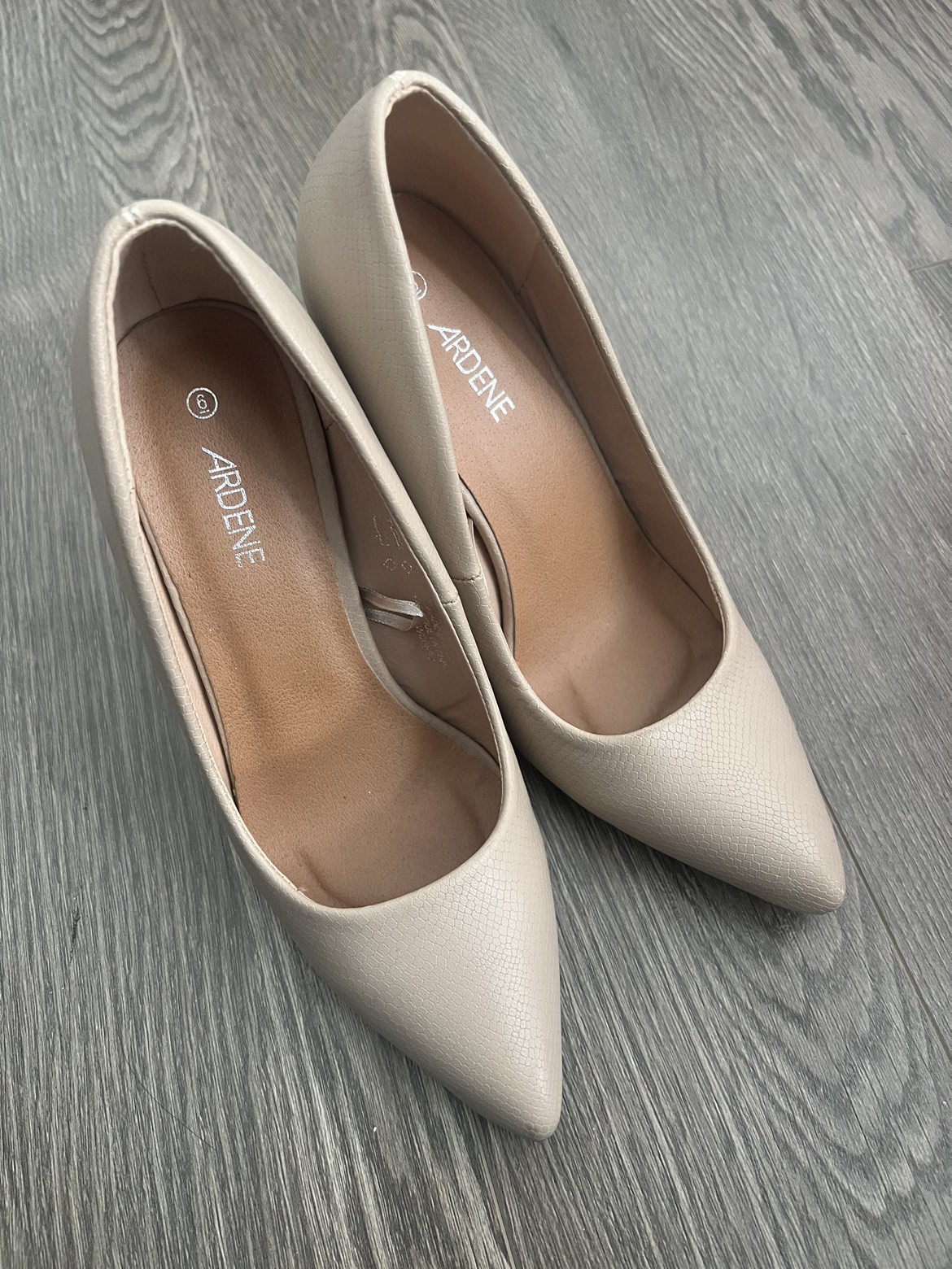 (Moving Sale) Ardene Heels thumbnail