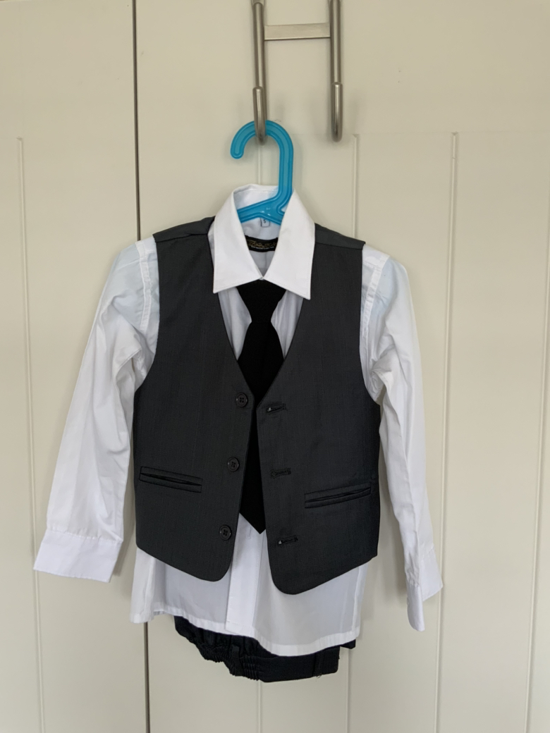 Boys 5 piece grey suit set - photo 2