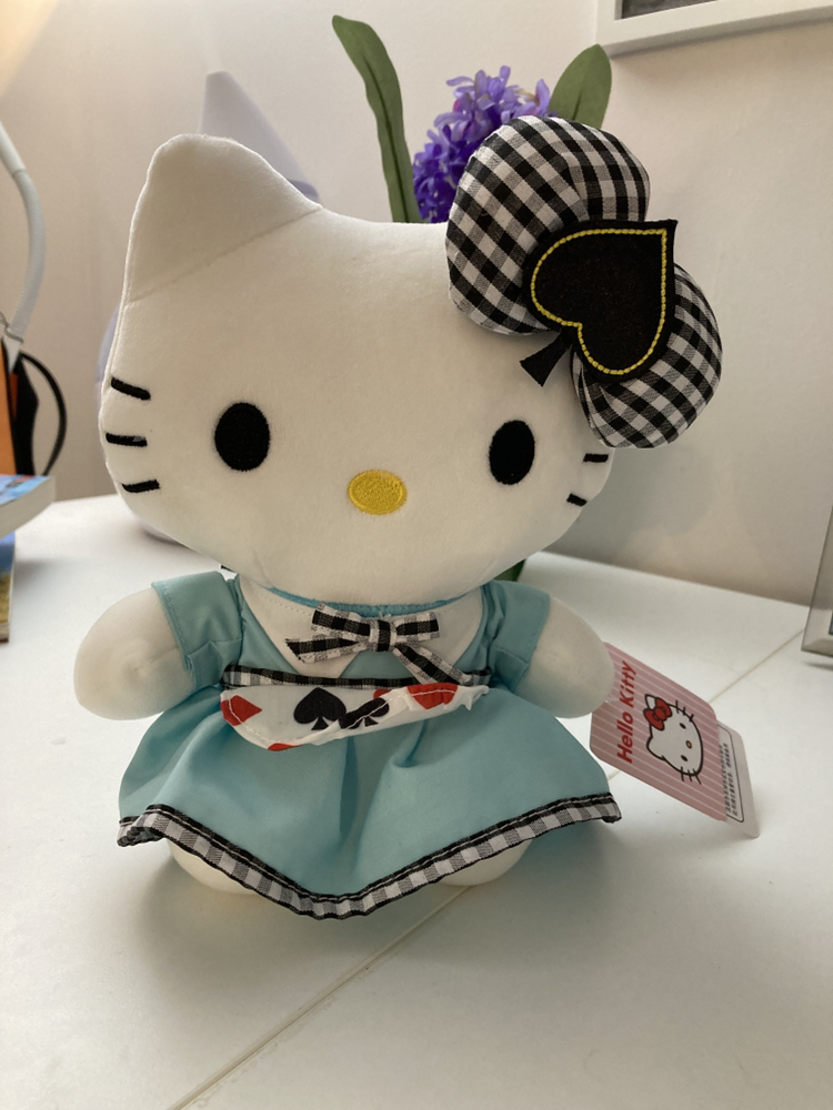 Free official Hello Kitty plush