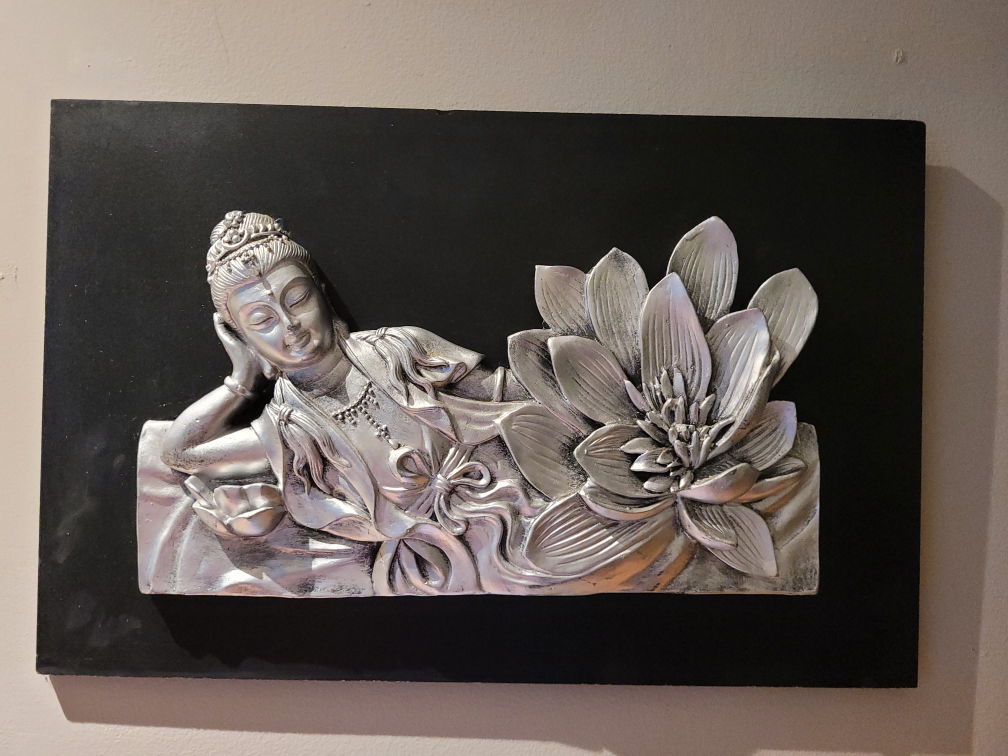 Wall plaque thumbnail