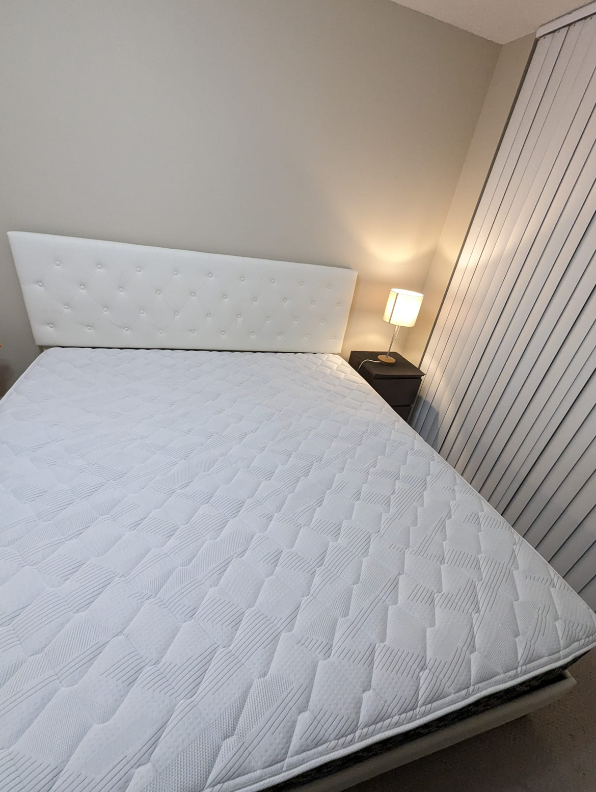 Moving Sale ⚡️ King size bed thumbnail