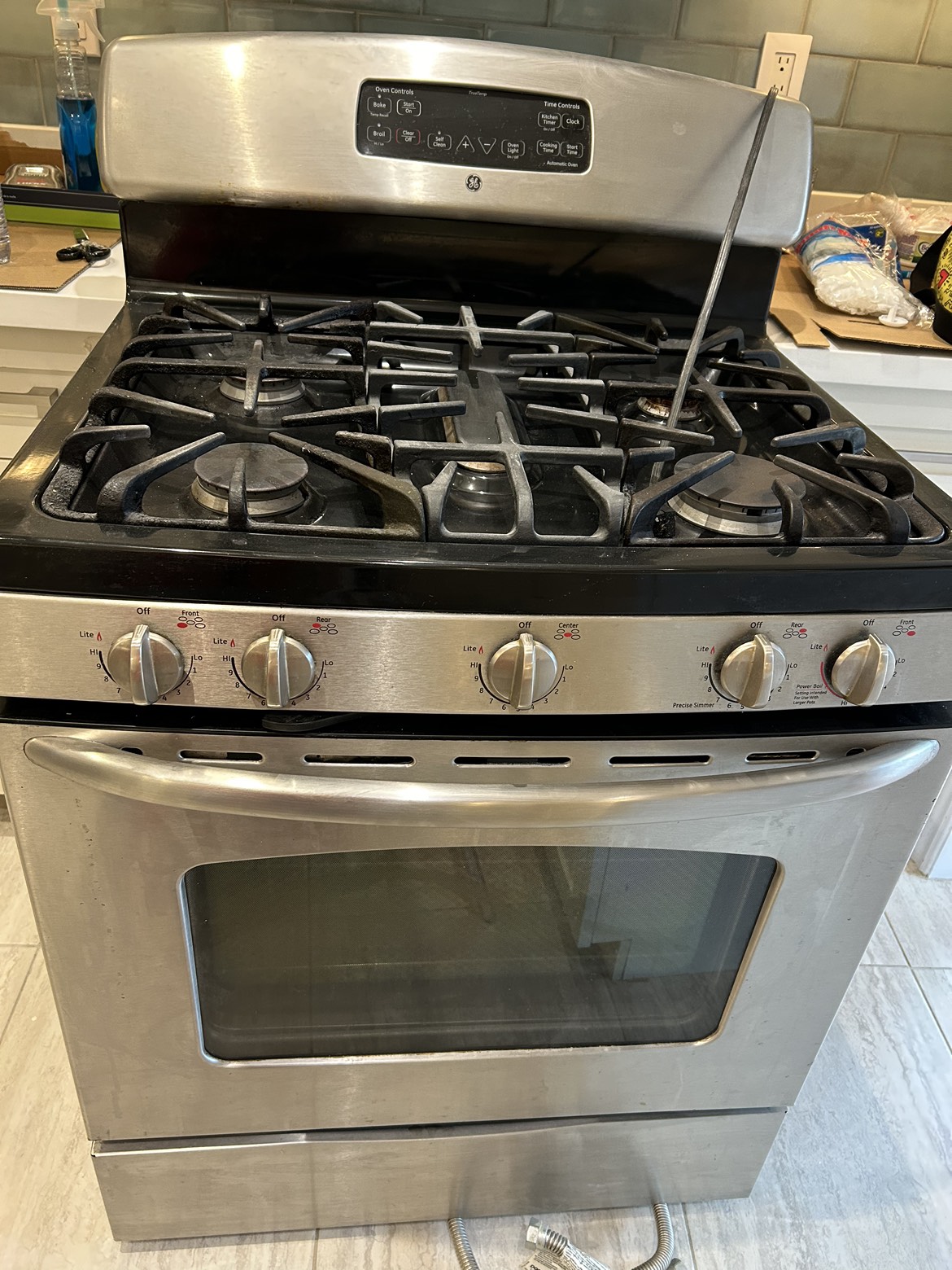 Gas stove