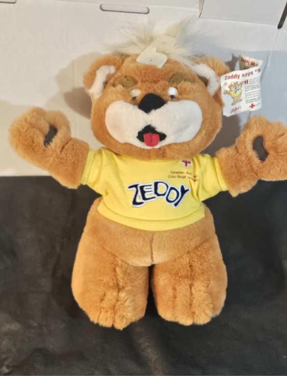 Zeddy Zellers Store Mascot Canadian Red Cross Plush Bear  thumbnail
