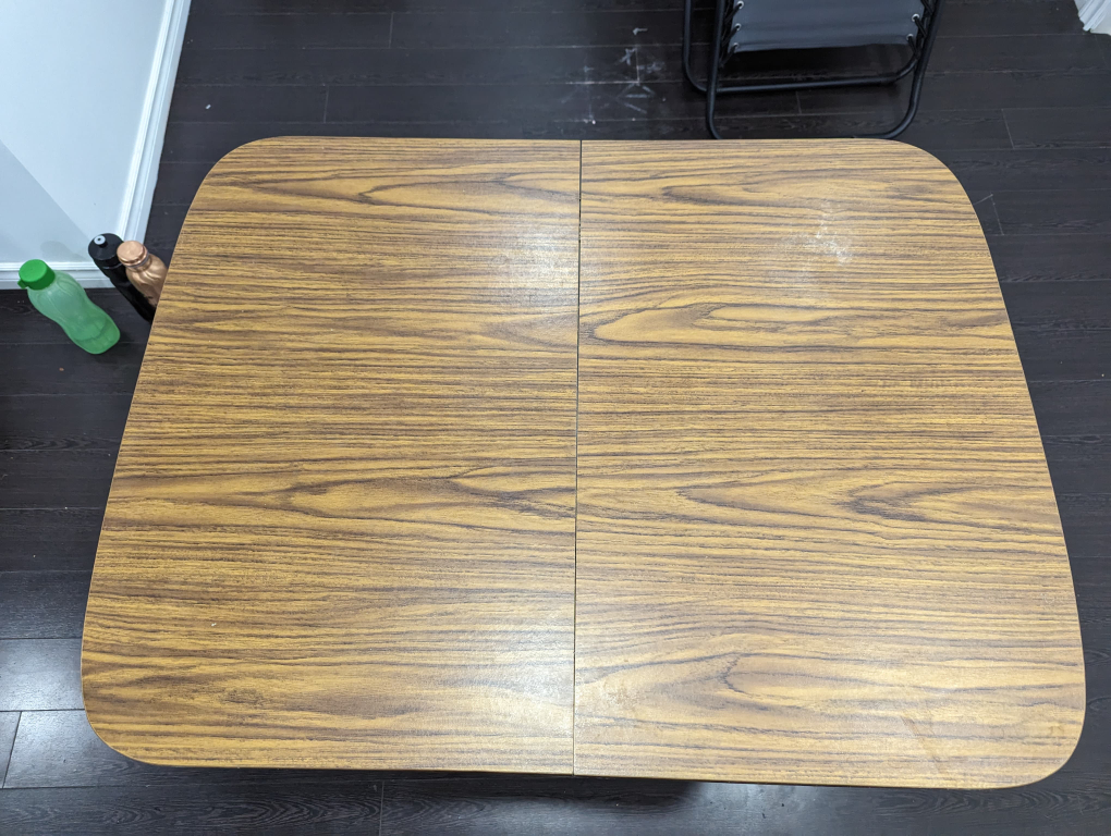 #SellingSpreeDinning Table with 4 chairs - photo 3