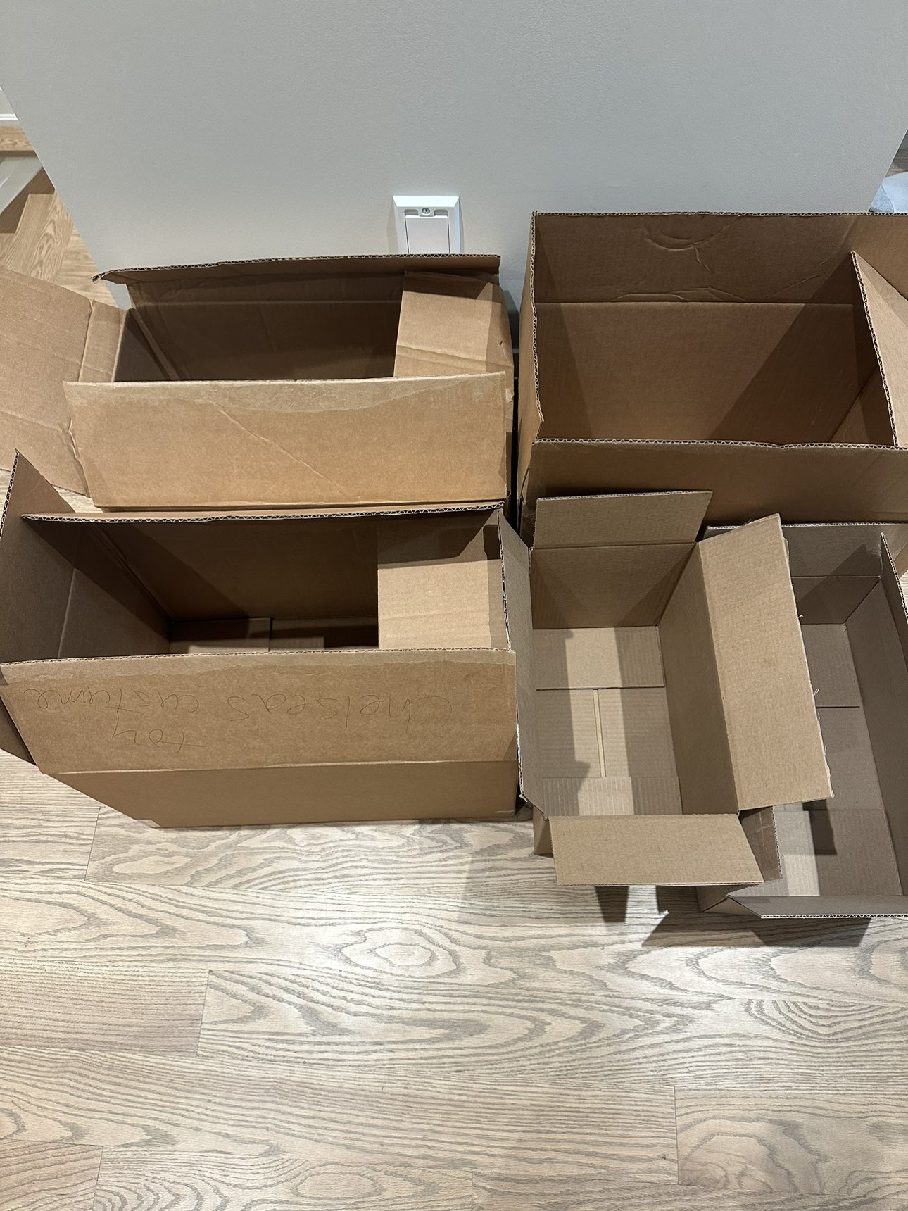 Boxes for Moving or packing