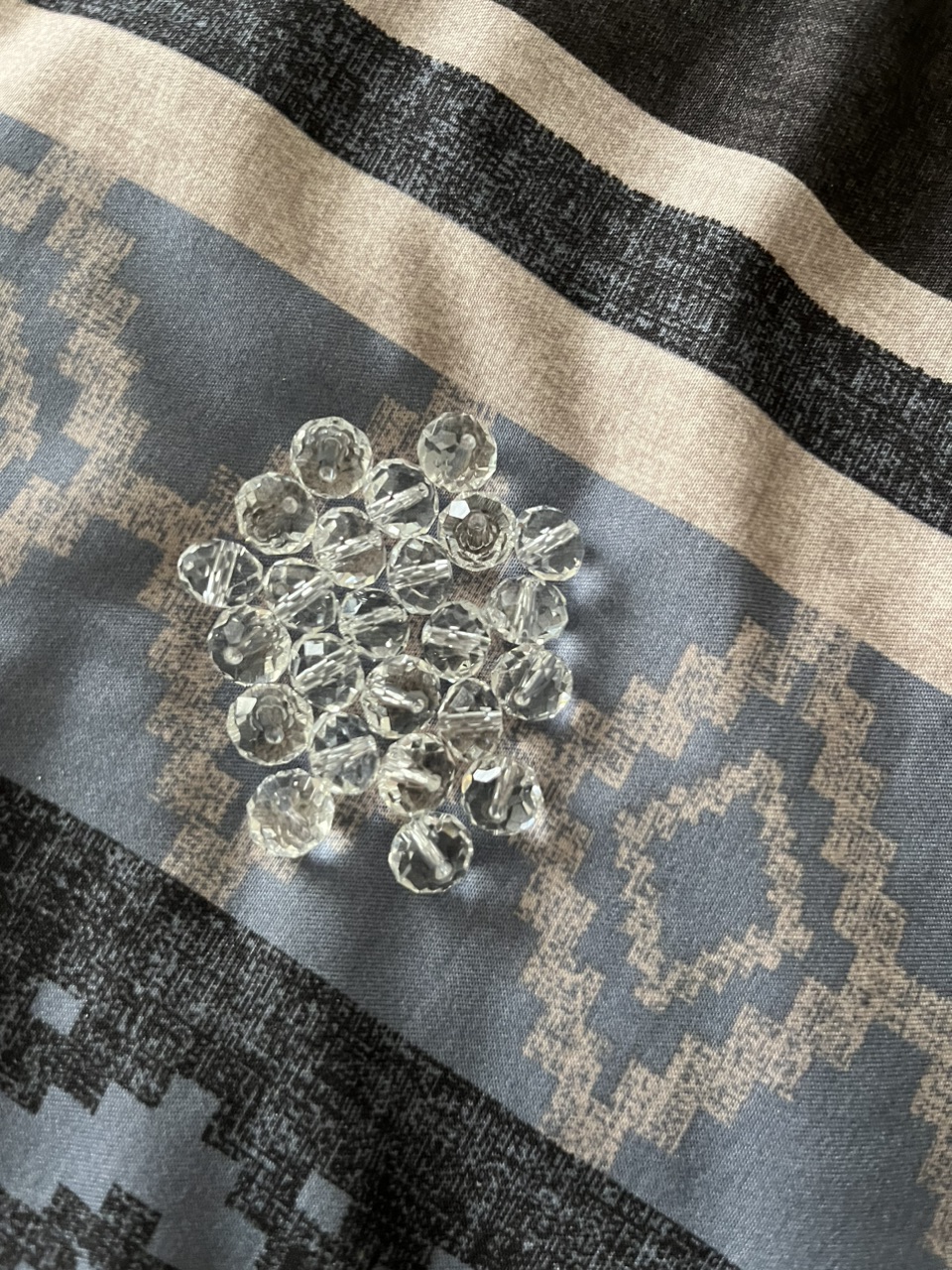 Beads for decorations image indicator(3)