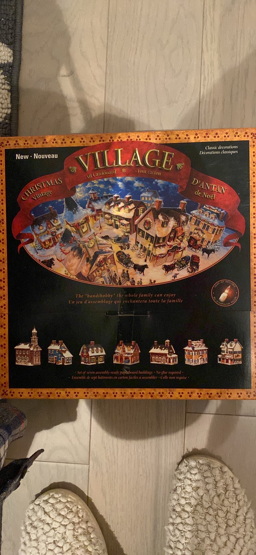 Vintage Christmas decoration thumbnail