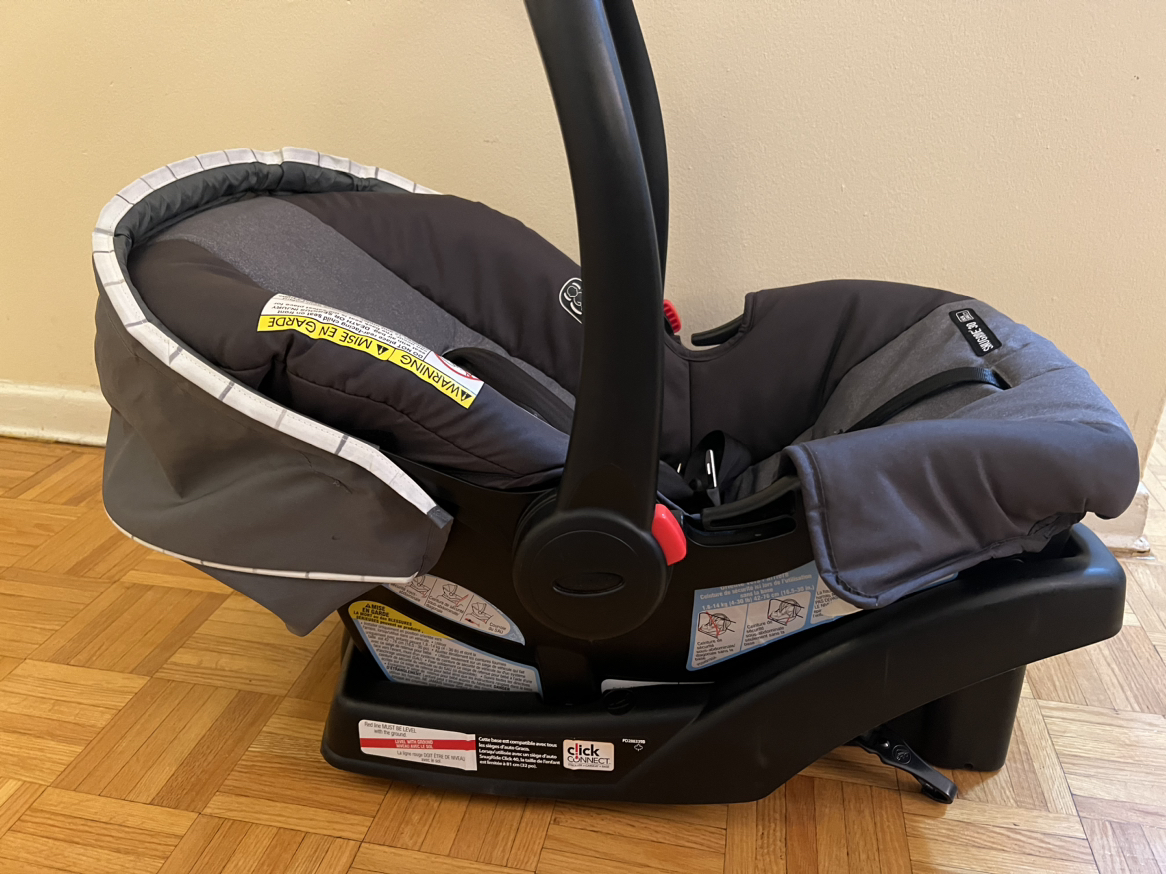 Graco infant carseat - photo 5