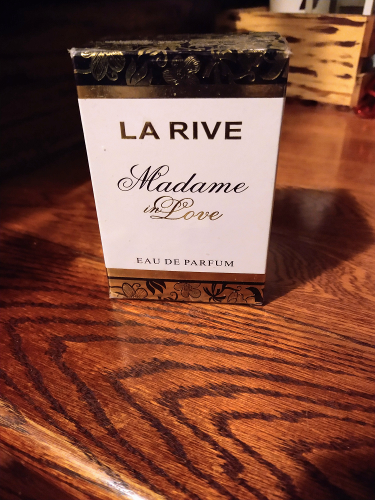 Ladies Perfumes, (8 total) image indicator(6)