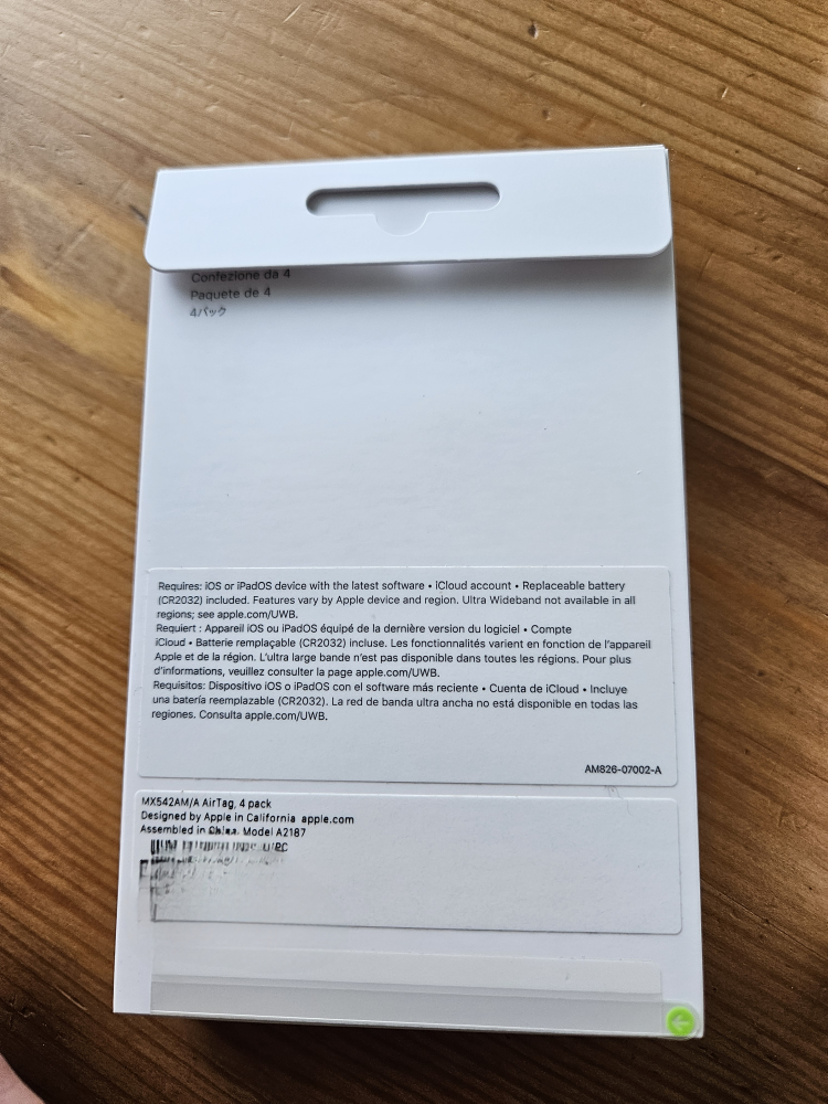 apple pen, airpods pro 2nd generation, airtag 4 pack, and USB C - photo 5