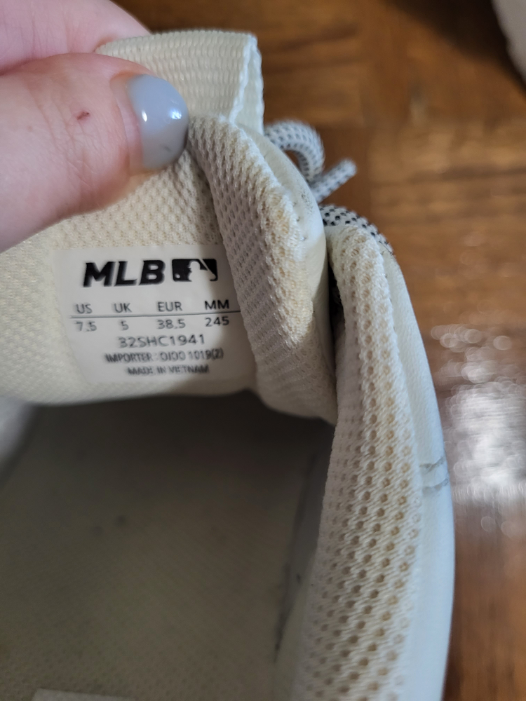 #freecycle MLB Korea Big Ball Chunky Sneakers sz 7.5 image indicator(3)