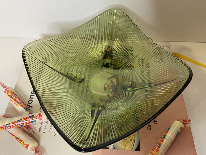 Vintage grünes Glass Schüssel Candy Dish image indicator(2)