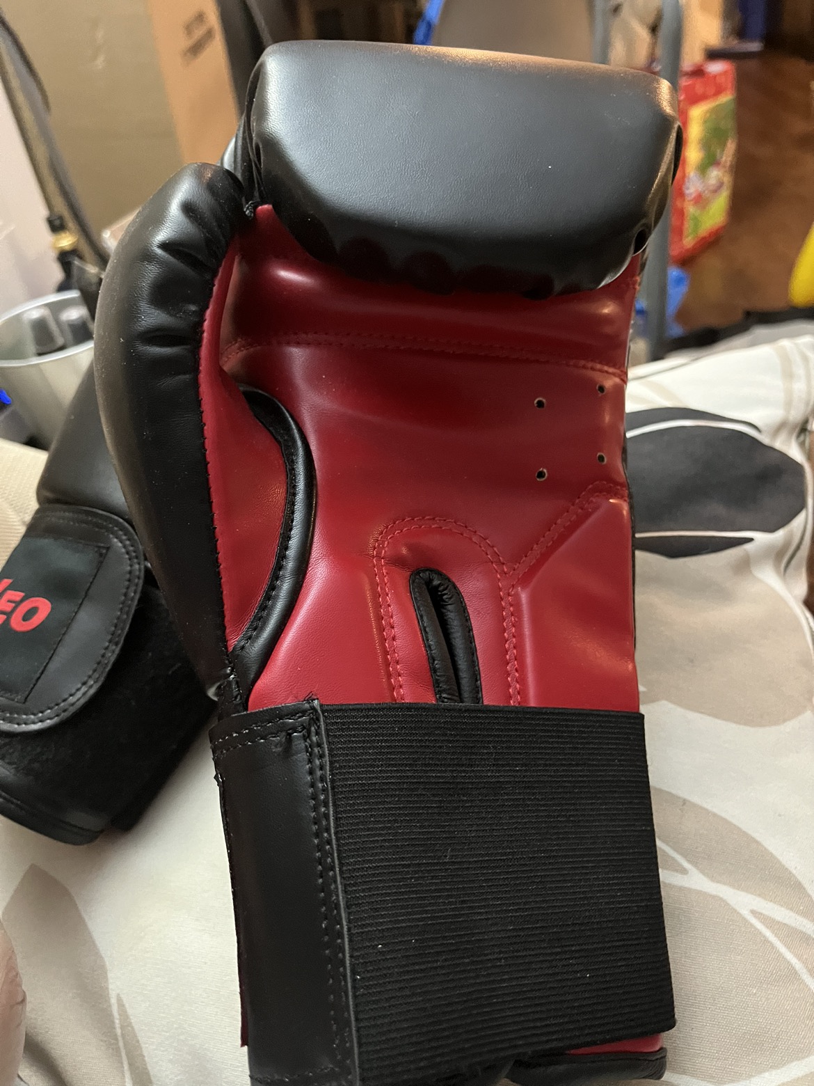 Boxing Bag Gloves image indicator(3)