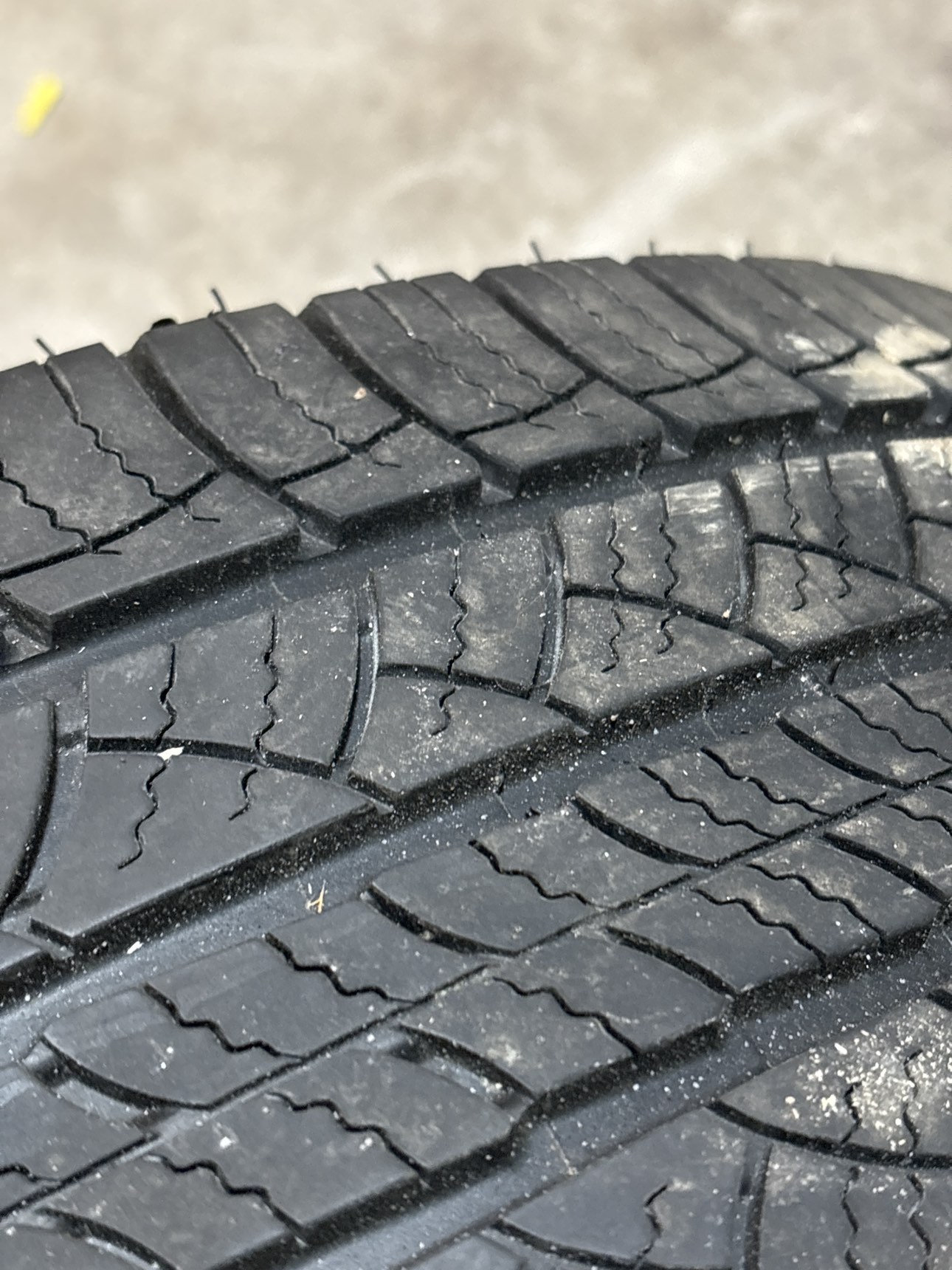 18 inch Michelin all season tires 235/55/R18