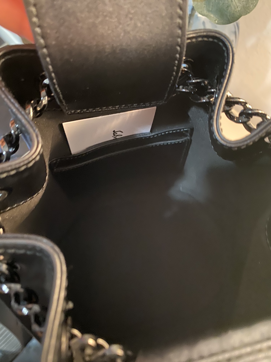 Ferragamo Vara Bow bucket bag - photo 5