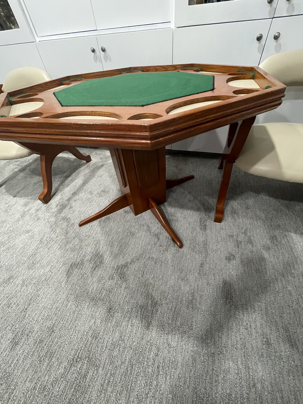 Table with chairs - photo 3