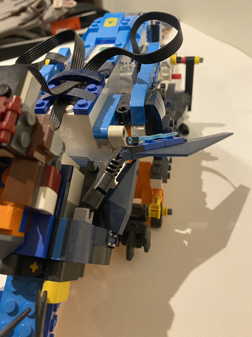 Lego Ninjago Stormbringer Dragon with Move Hub image indicator(5)