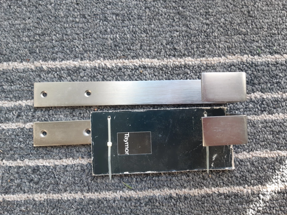 Taymor Over The Door Multi Hook x2 | #FREECYCLE 💝 - photo 4