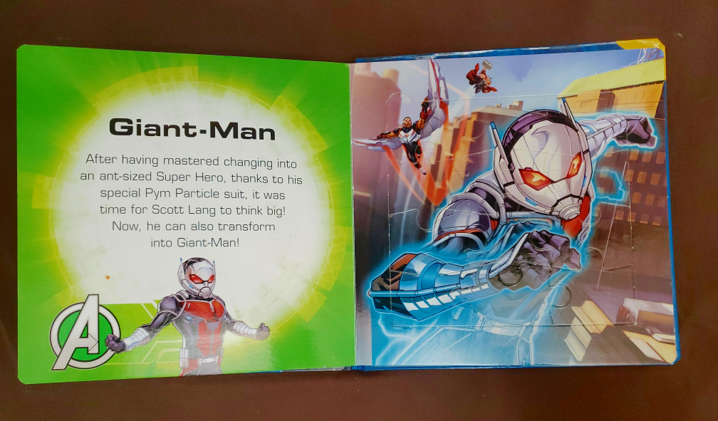 Book with 5 puzzles Avengers Marvel image indicator(3)