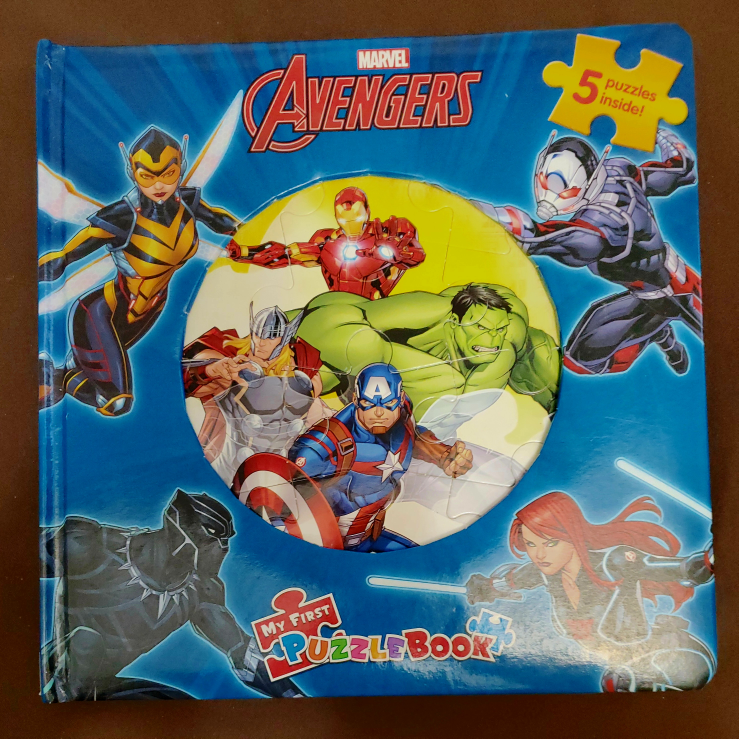 Book with 5 puzzles Avengers Marvel image indicator(8)