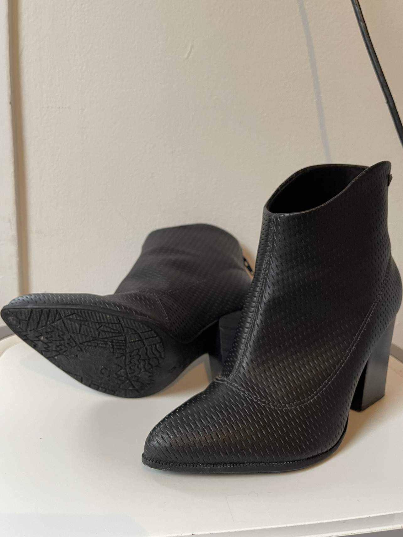 Ankle boot - like new image indicator(7)