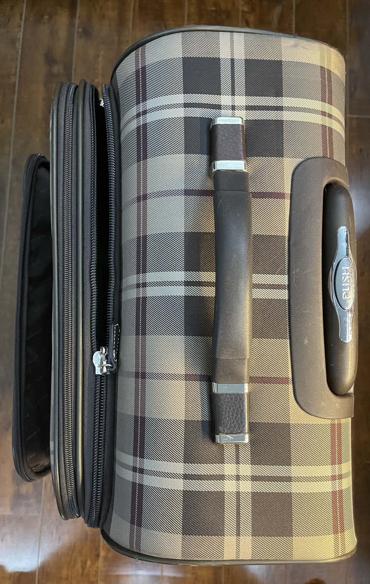 travel luggage bag