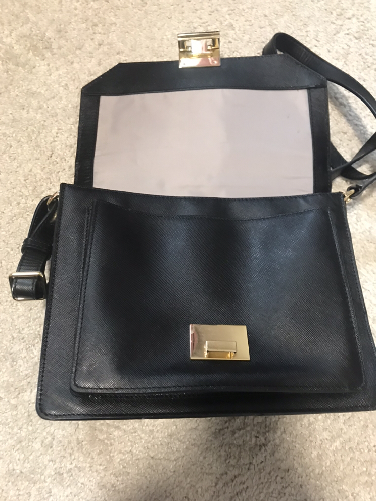 IVAKA TRUMP black Leather clutch