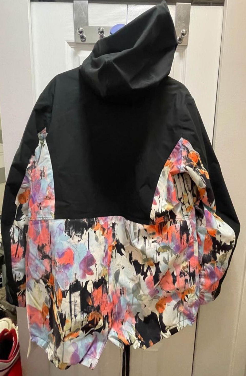 BRAND NEW ROXY SKI JACKET (w/ tags) - photo 2