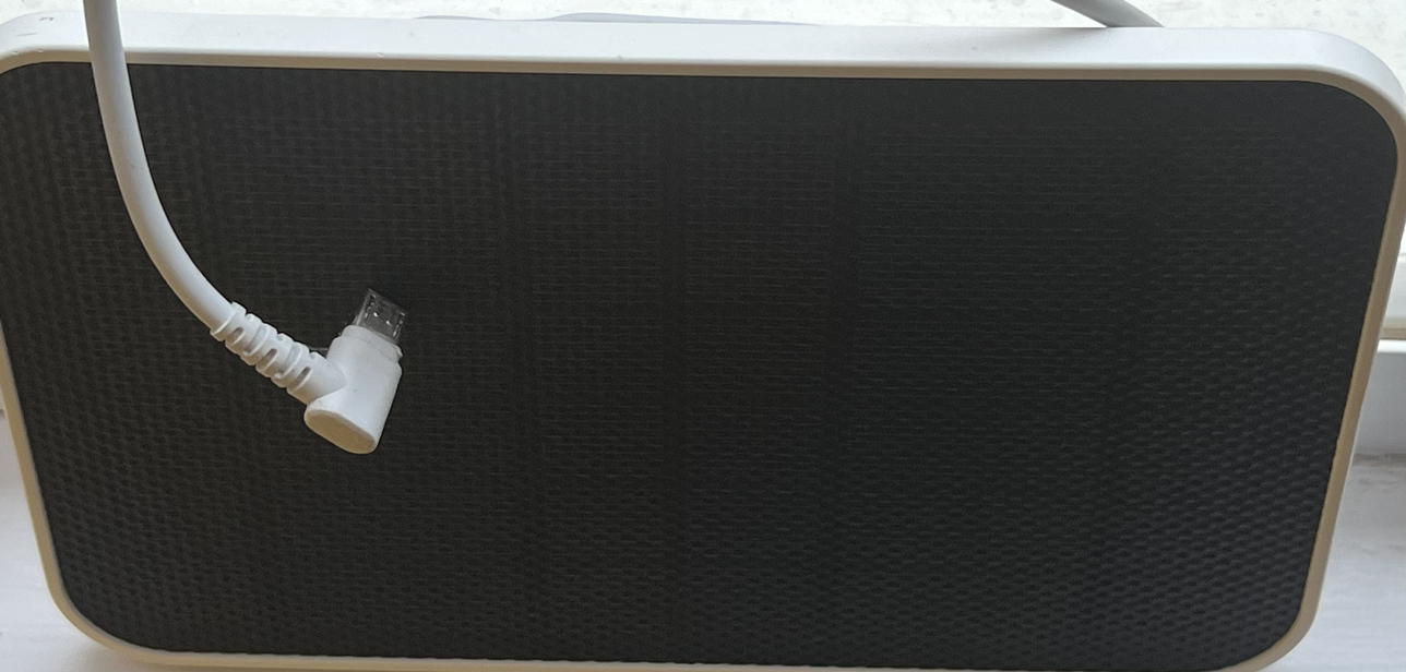Eufy SoloCam E40 + outdoor Solar Charger - photo 4