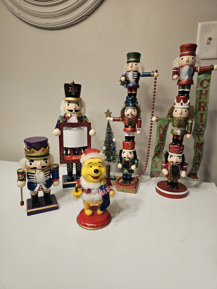 Christmas Nutcrackers thumbnail