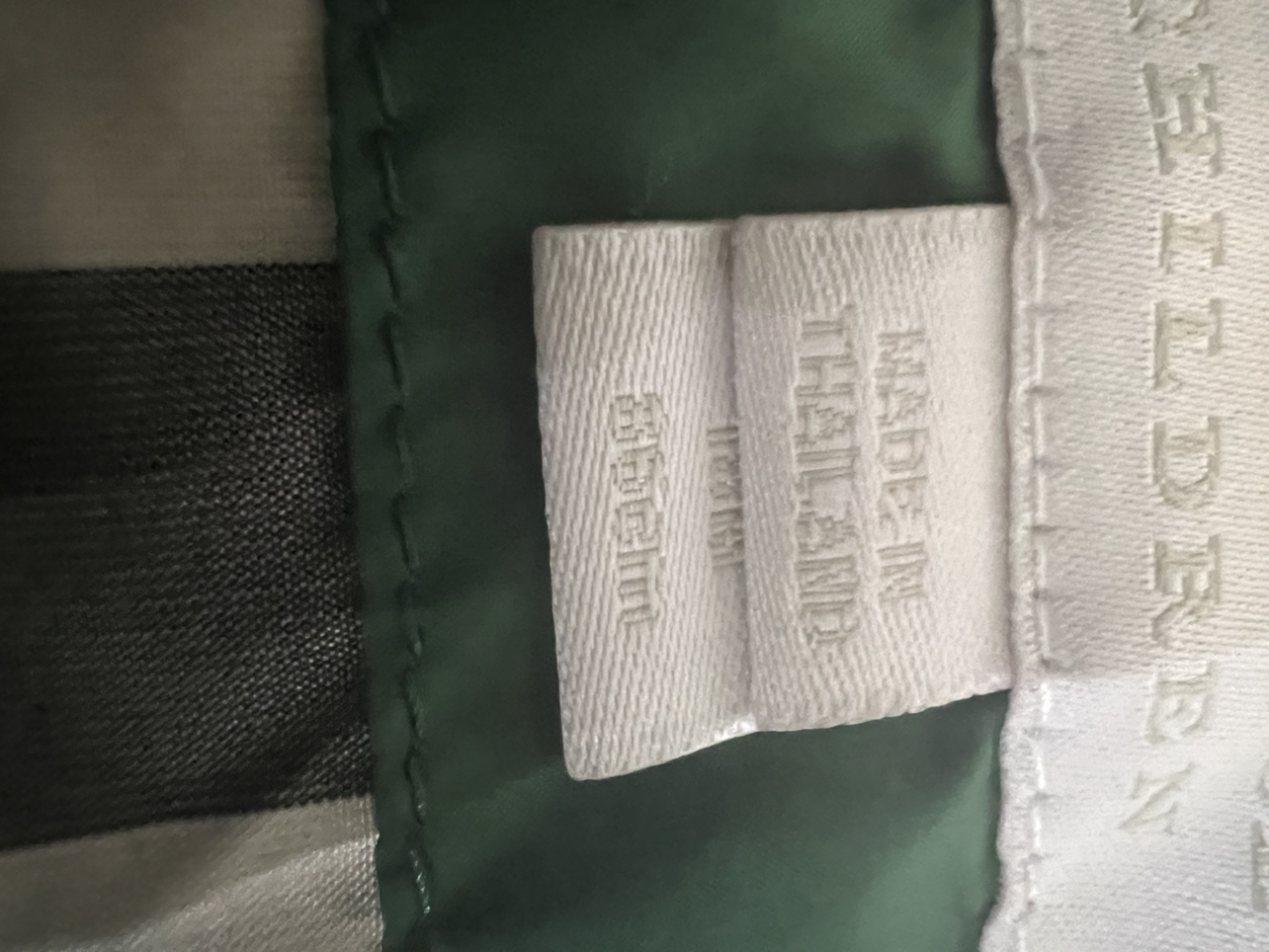 Kids Burberry coat image indicator(2)