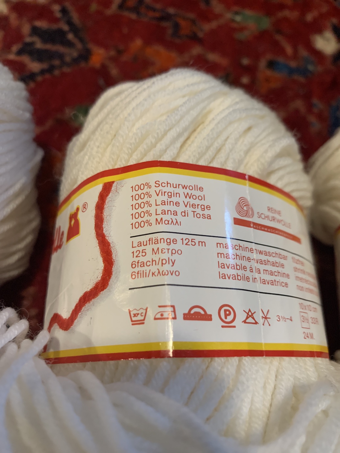 New White 100% soft virgin wool image indicator(4)