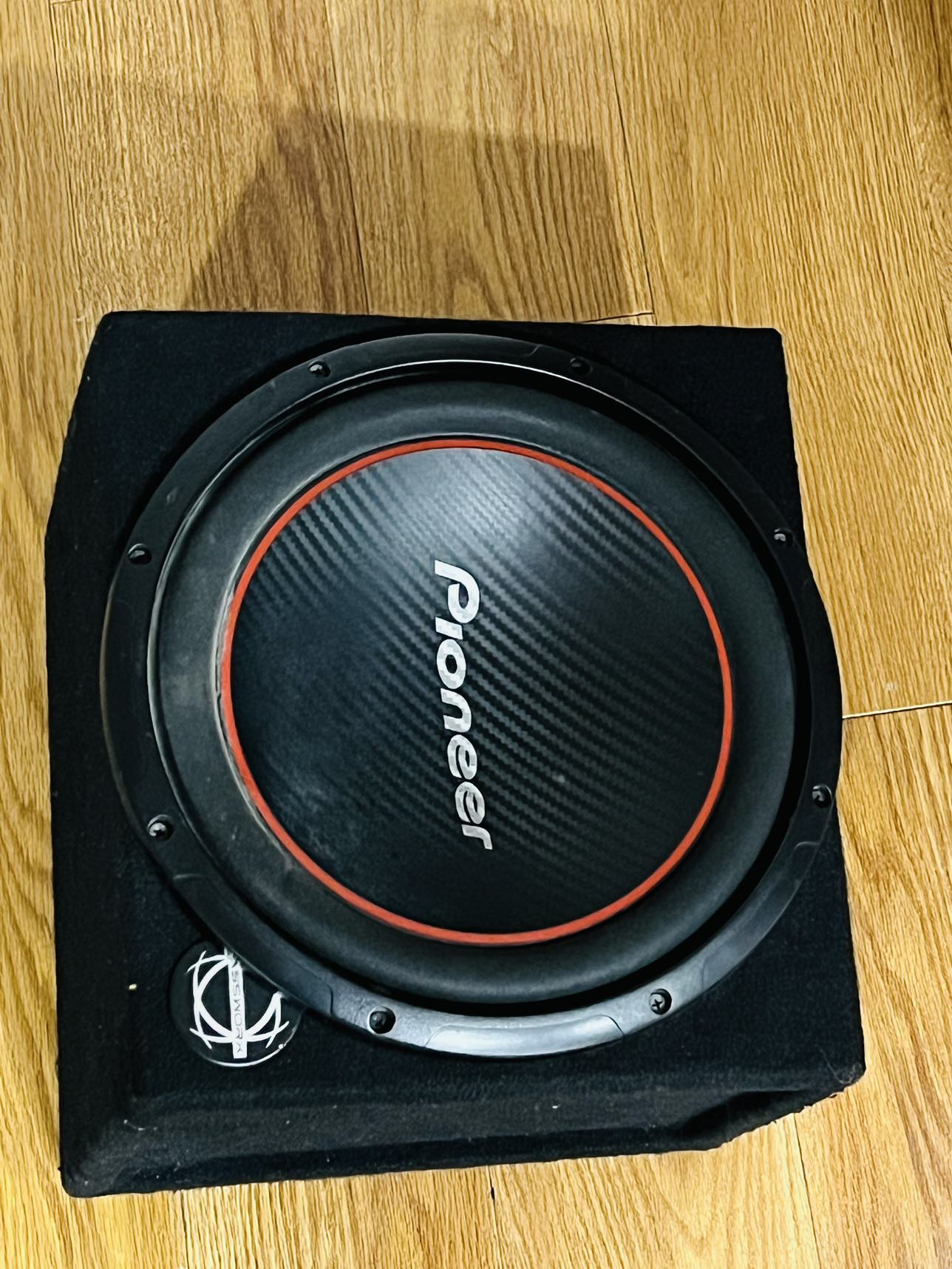 Pioneer subwoofer