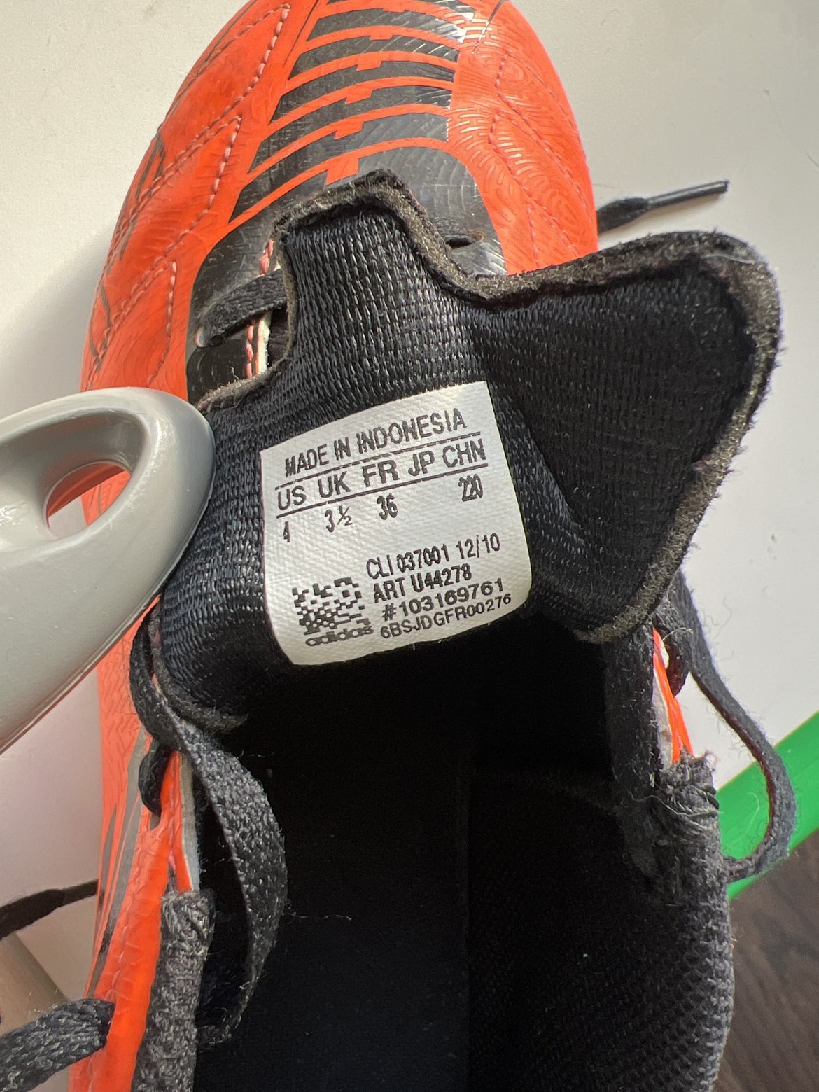 Adidas  - Kids Soccer cleats image indicator(3)