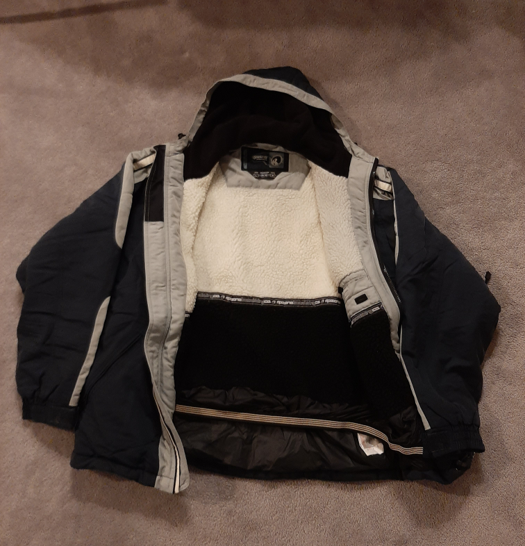 Mens Ripzone Winter Jacket for skiing, snowboarding  etc - photo 2
