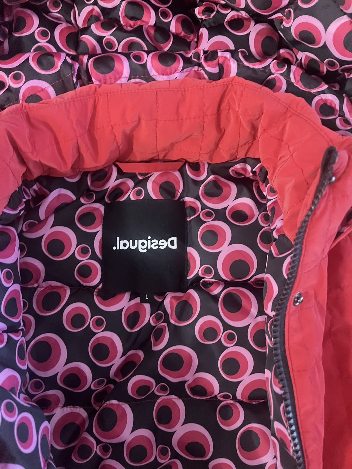 New women Red jacket, never used - photo 2