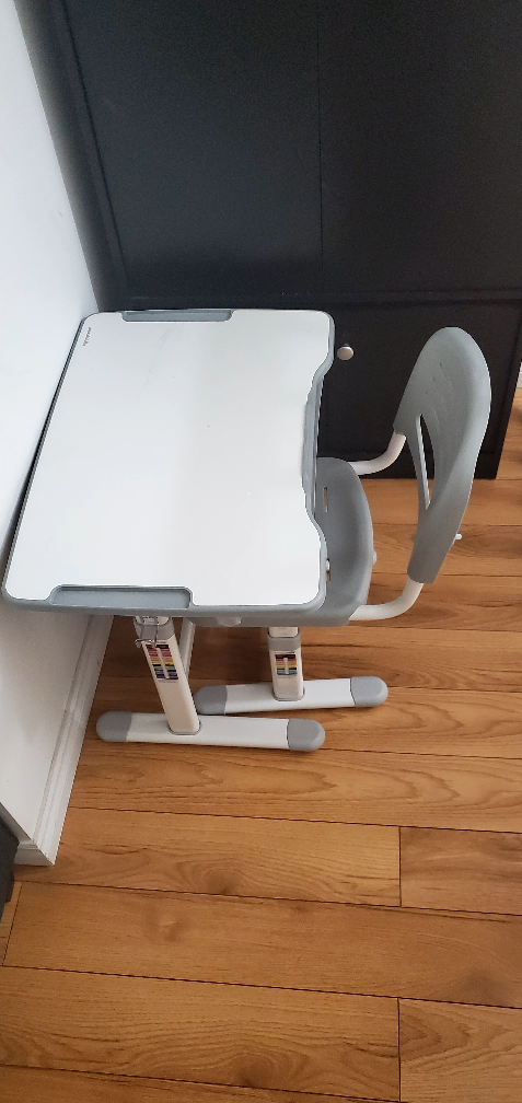 kids desk and chair Grey and white image indicator(3)