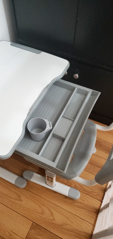 kids desk and chair Grey and white image indicator(4)