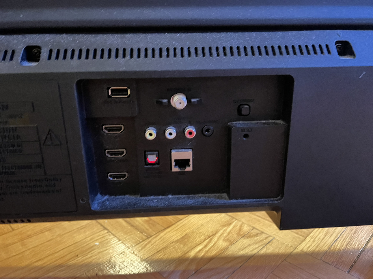 Hisense tv 55” 4K - photo 3