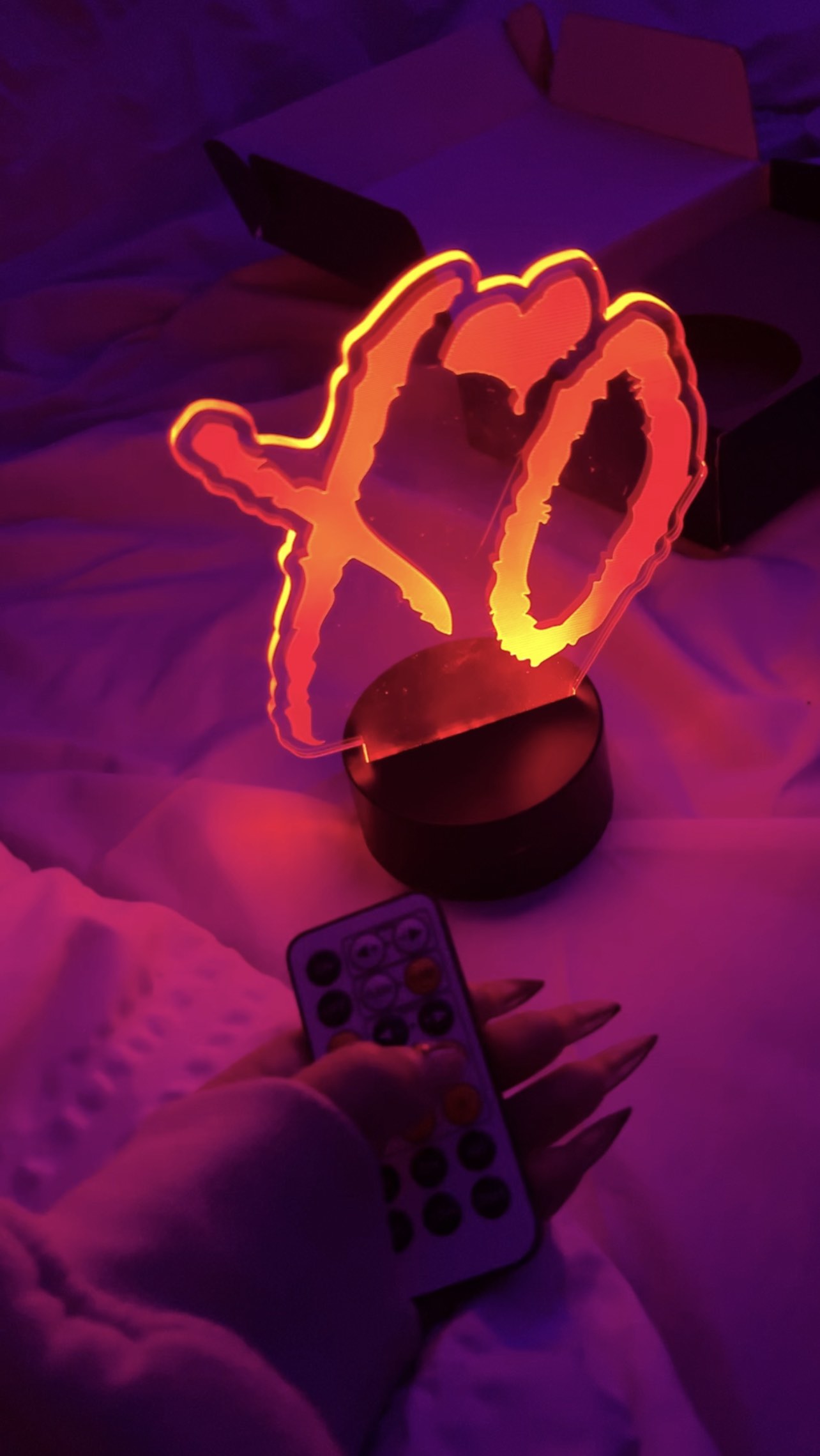 XO LED Table Lamp, Multicolor 3d Illusion Night Light Lamp thumbnail