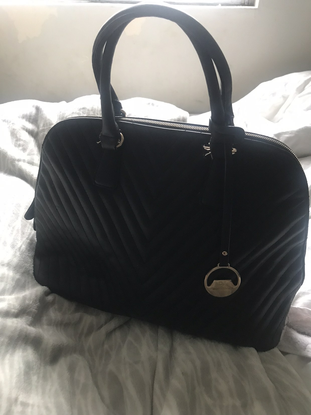 Designer DJ Hand Bag in black image indicator(5)