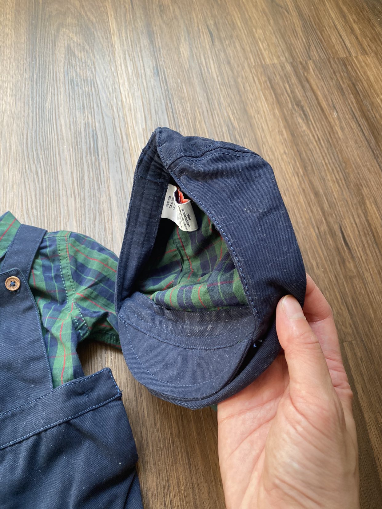 🎁 NWOT Tommy Bahama 3pc outfit image indicator(3)