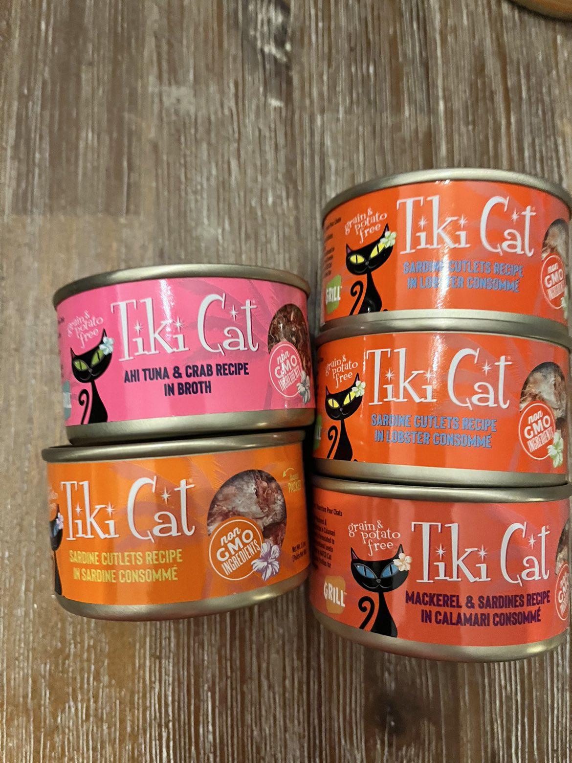 Tiki cat seafood assortment