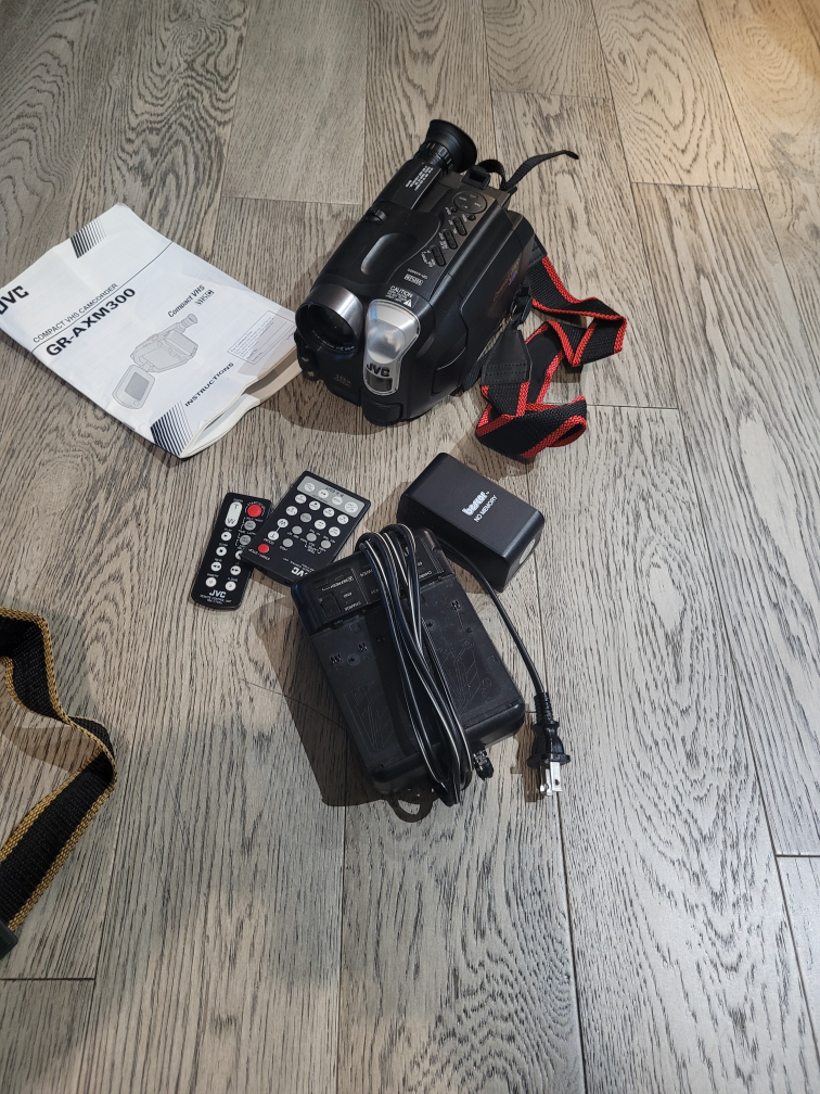 JVC CAMCORDER - photo 5