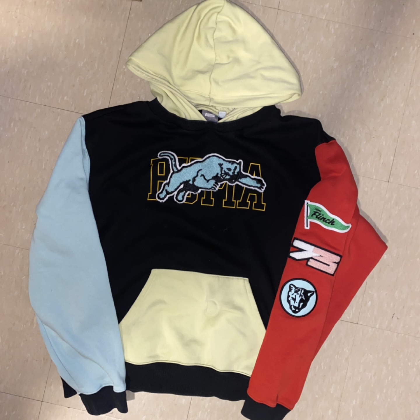 Puma Men's Hoodie🐆🐆 Size Large thumbnail
